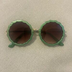 AGUA BENDITA Green Round Sunglasses